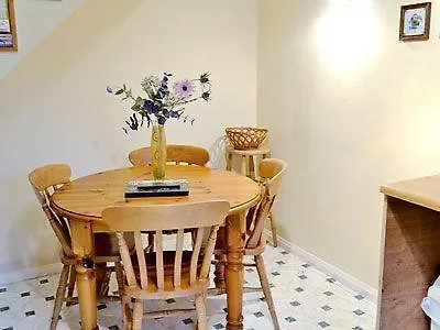 Cottage Low Beck